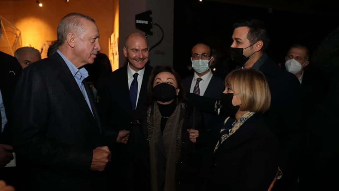 Cumhurbaşkanımız Sayın Recep Tayyip Erdoğan, İlçemiz  Çakırbeyli Mahallesinde yapımı tamamlanan Adnan Menderes Müzesi'nin açılış törenine katıldı. 