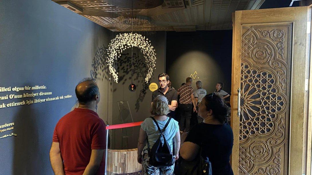 Adnan Menderes Demokrasi Müzesini ziyaret