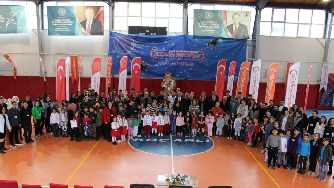 KOÇARLI ROBOFEST YARIŞMASI